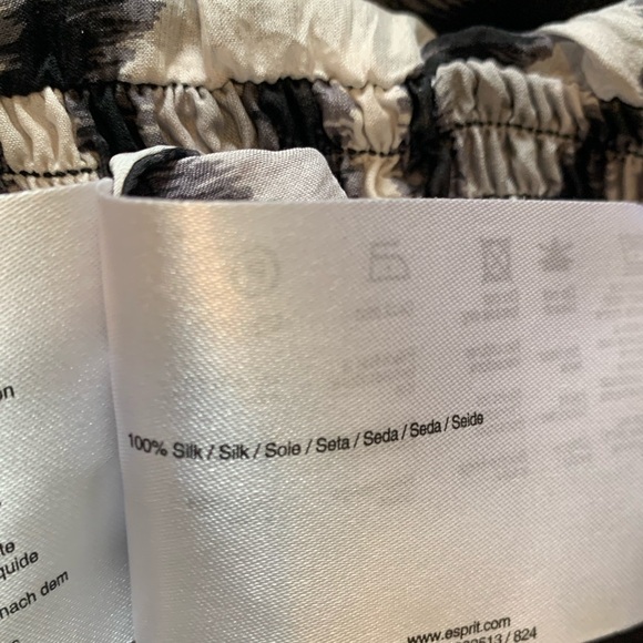 •100% Silk• Zebra Stripe Tuxedo Ruffle Top  { Esprit } - Picture 7 of 8